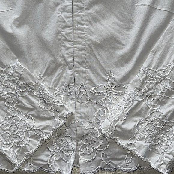 Crossing Pointe White Long Sleeve Embroidery Embellished Button Down Shirt Sz L - Picture 8 of 11